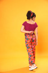 CROP TOP WITH FLORAL PRINT PANT