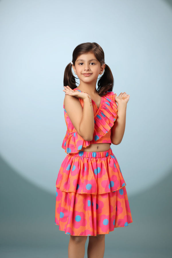 Merimekko Print Crop Top and Tiered Skirt
