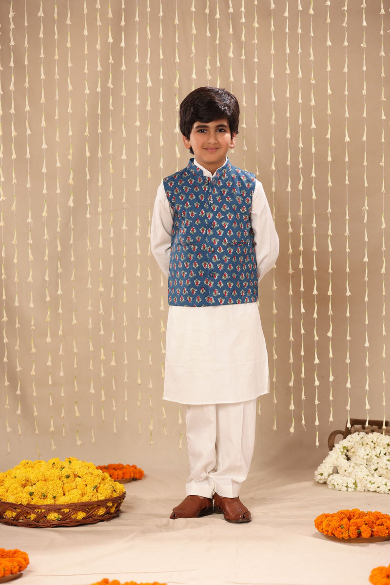 White Kurta Pyjama Co-ord Set with Blue Jaipuri Buti Print Jacket