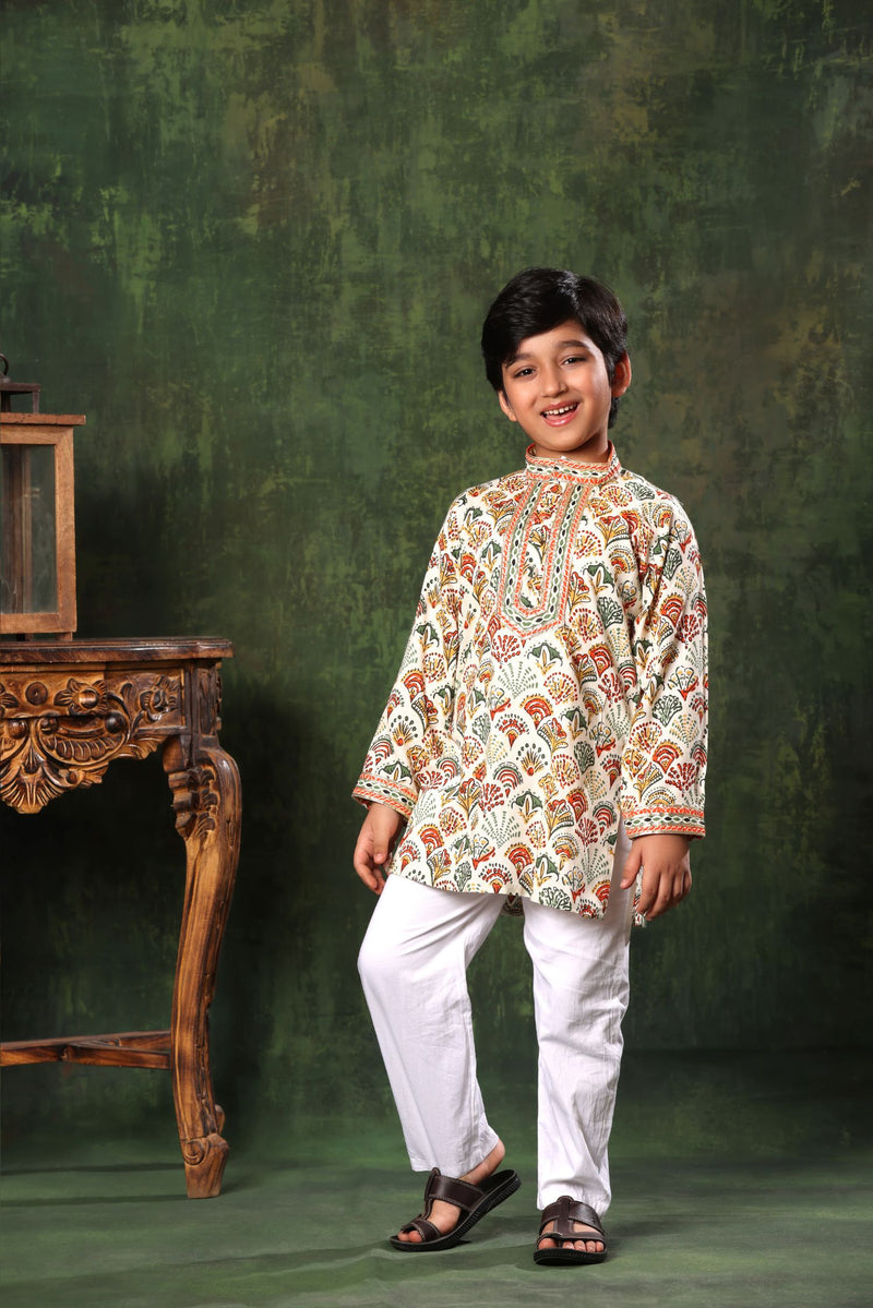 Geometric Print Kurta and Pyjama Set