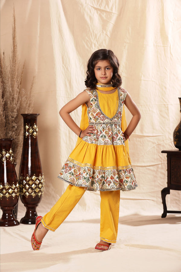 Embellished short Printed Frock Suit and Pant Set